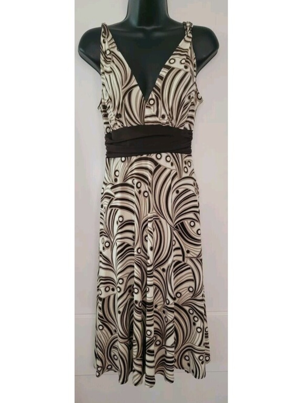 Maggy London Dress Womens 6 Halter Sleeveless Dance Partywear Wedding Sexy